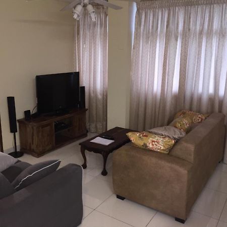 South Coast Beachfront Holiday Apartments Amanzimtoti Eksteriør bilde