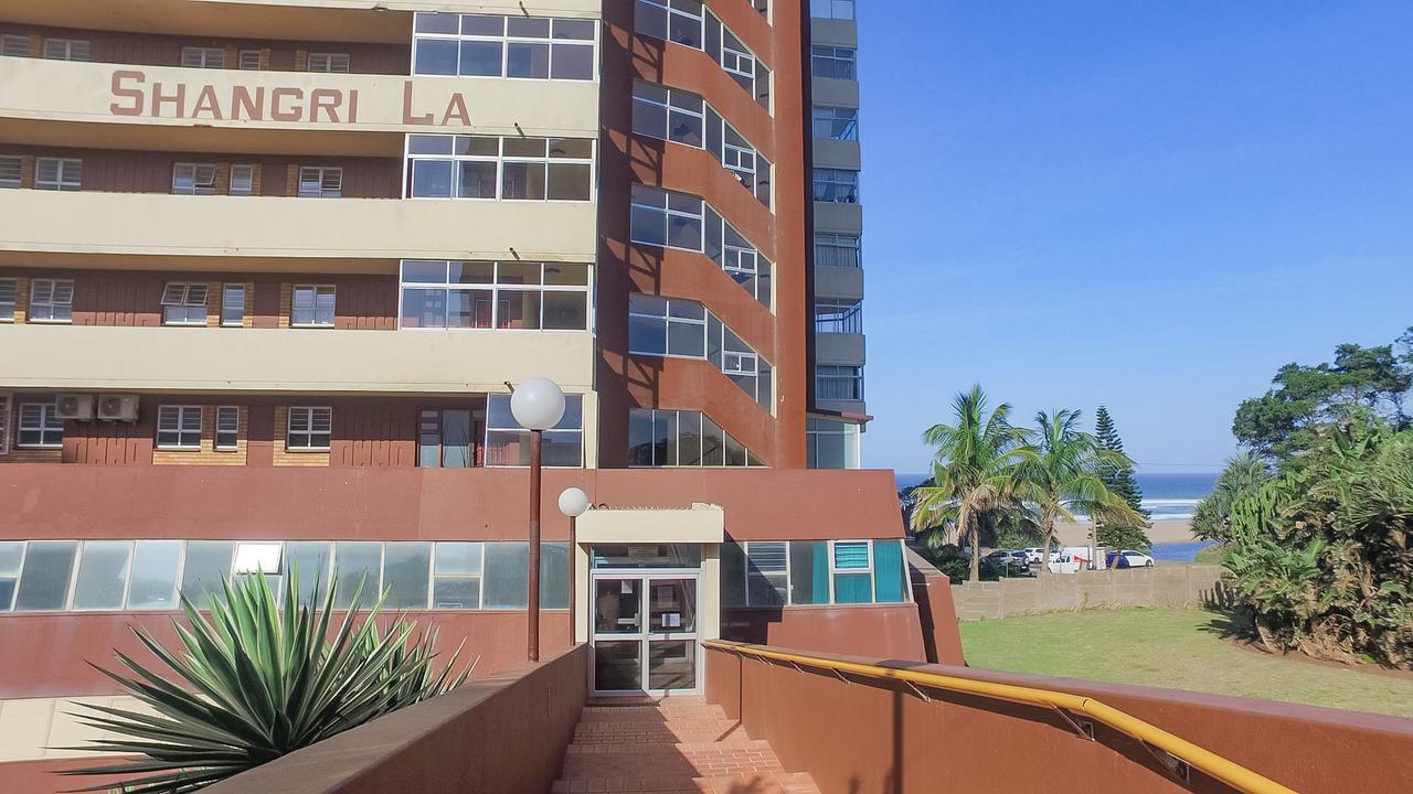 Shangri-La Beach Front Holiday Apartments Amanzimtoti Eksteriør bilde