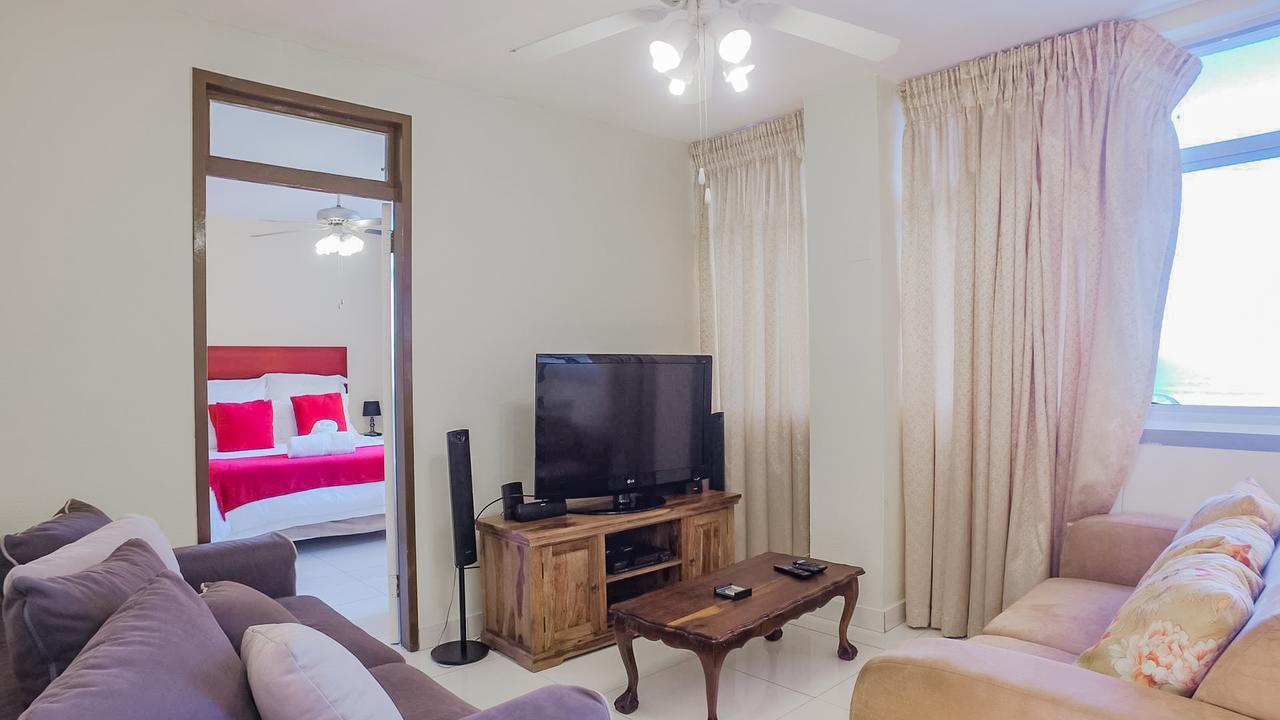 South Coast Beachfront Holiday Apartments Amanzimtoti Eksteriør bilde