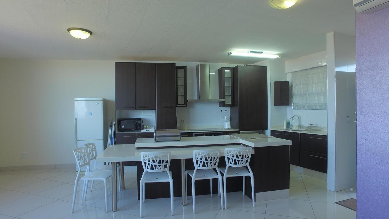 South Coast Beachfront Holiday Apartments Amanzimtoti Eksteriør bilde